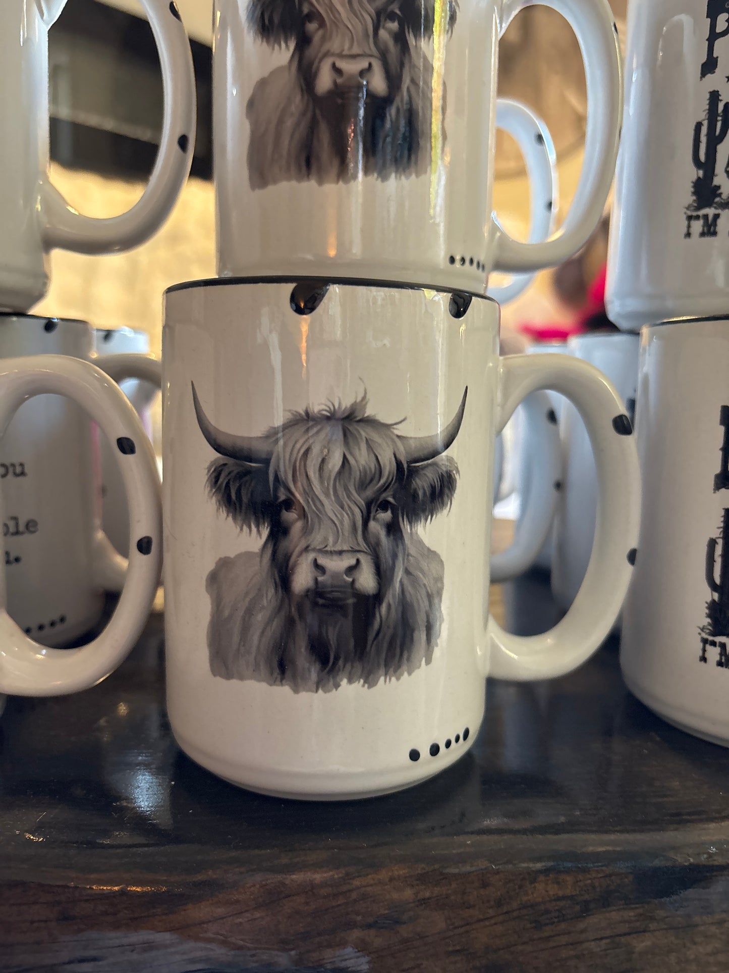 Highland Cow - Mug: Cream / Rustic