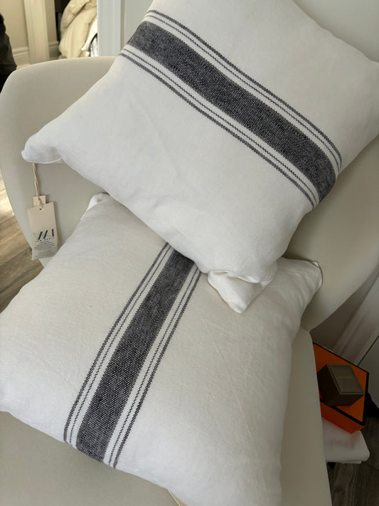 Casa Linen Pillow with insert